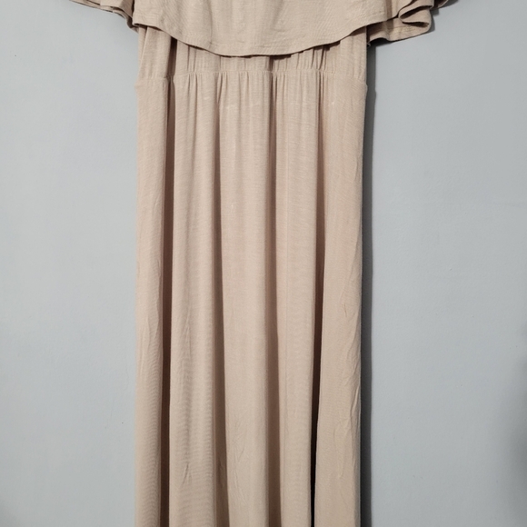 My Bump Beige Off The Shoulder Ruffle Maxi Dress NWT - Picture 5 of 11